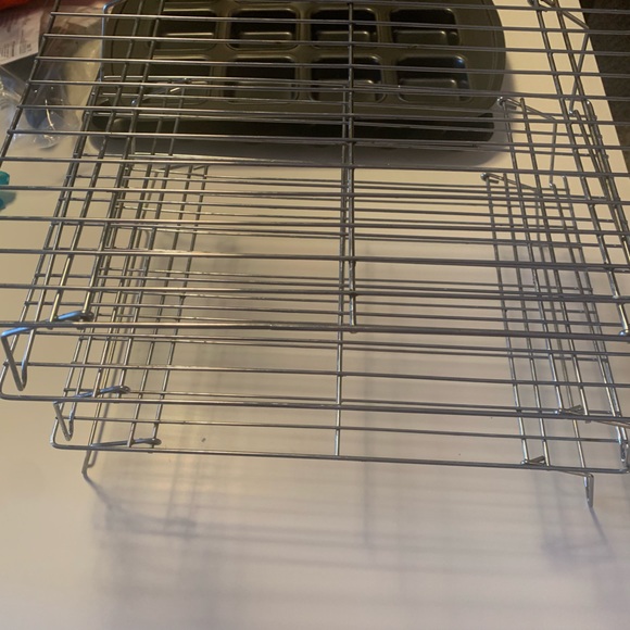 Stackable Cooling Racks (3) - Picture 1 of 4